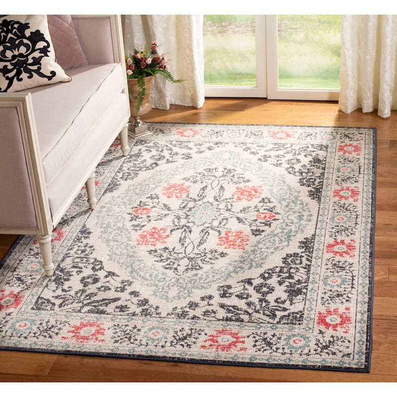 SAFAVIEH Montage Peshah Indoor/ Outdoor Waterproof Patio Backyard Rug