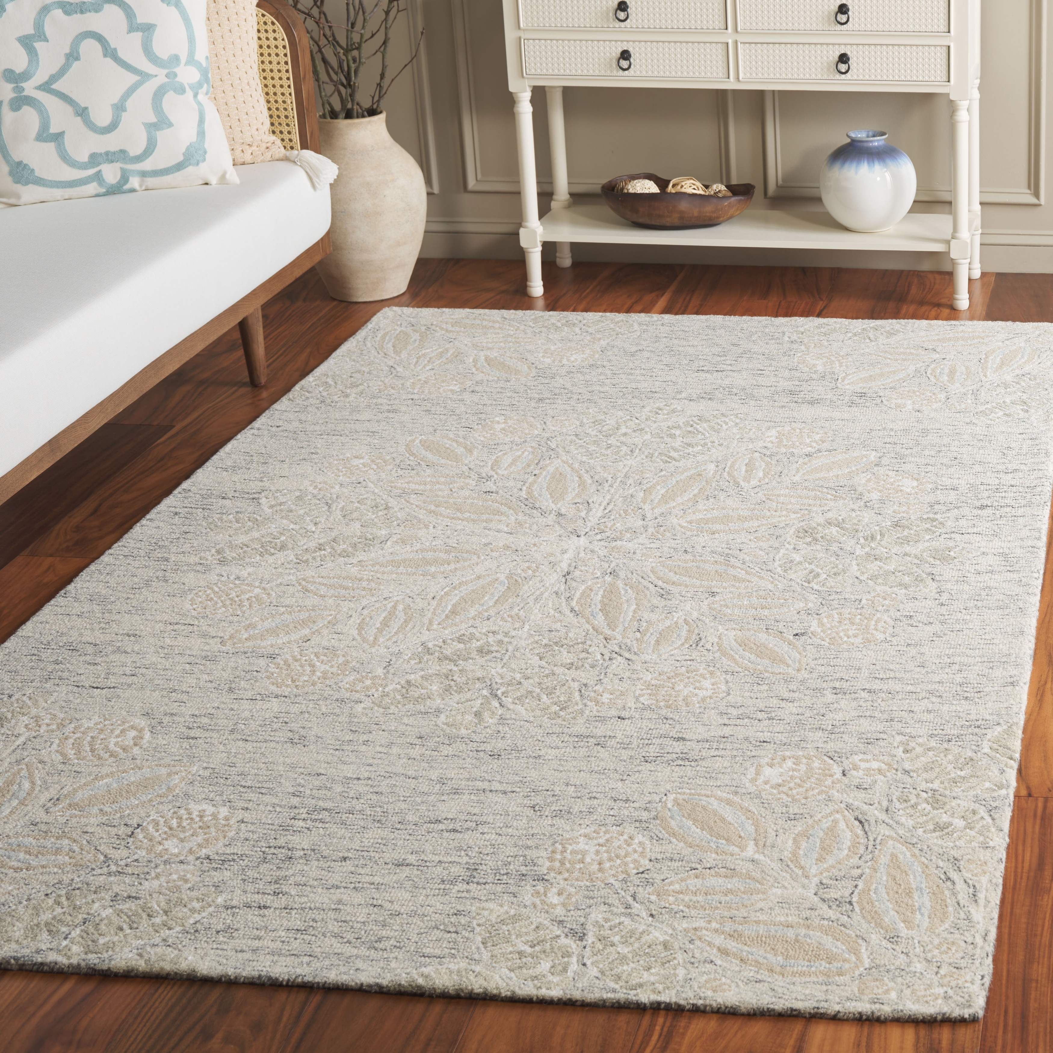 SAFAVIEH Handmade Jardin Hedie Country Wool Rug