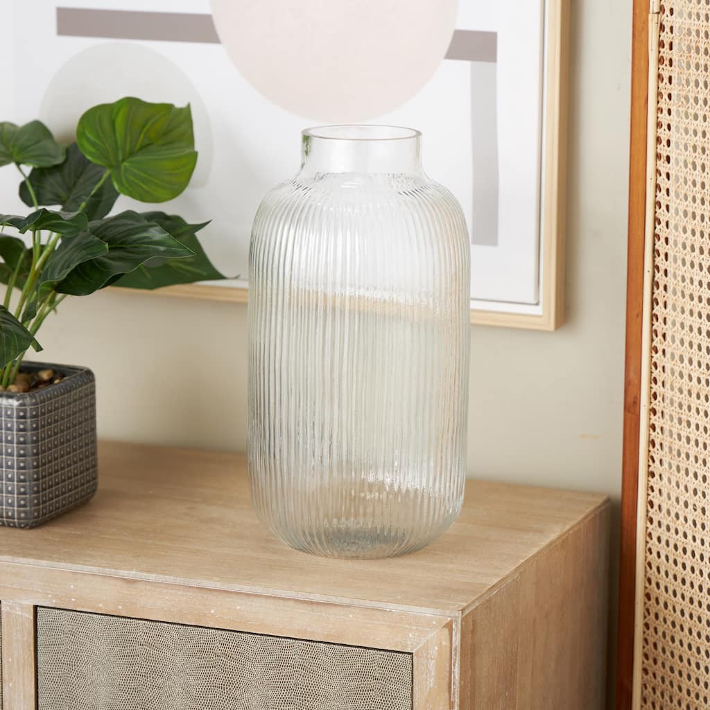 Clear Glass Ribbed Decorative Vase