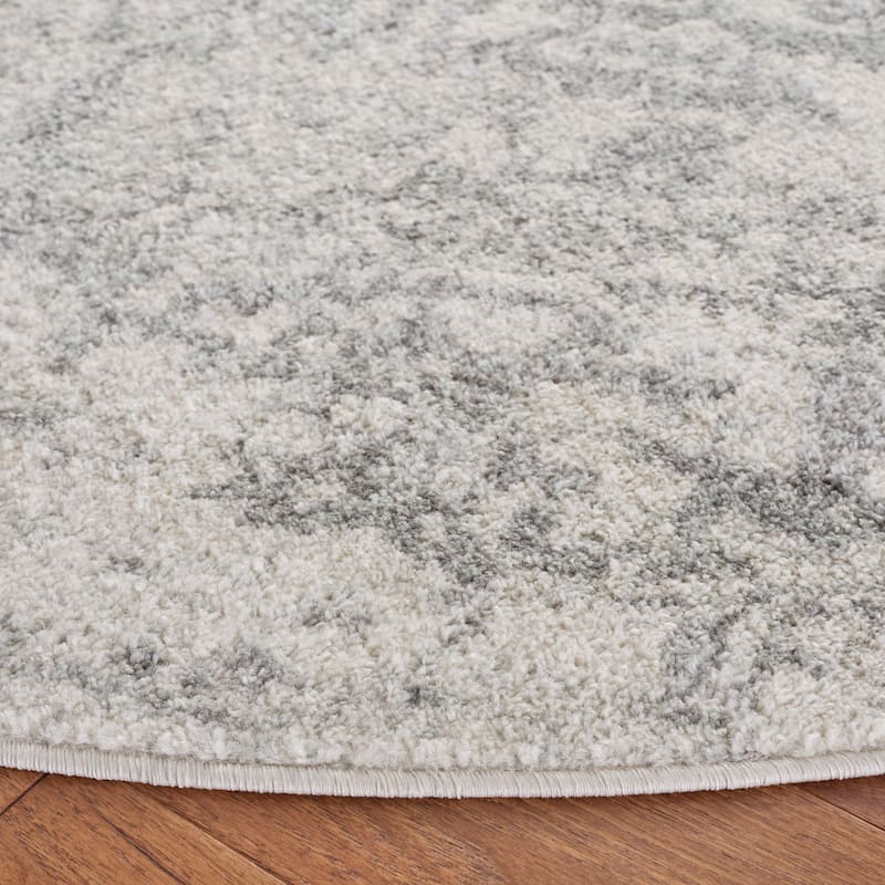 SAFAVIEH Madison Snowflake Medallion Rustic Farmhouse Distressed Rug