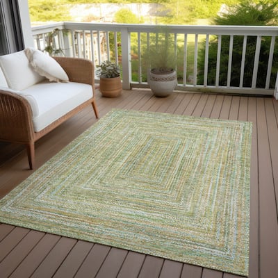 Machine Washable Indoor/ Outdoor Bordered Geo Chantille Rug