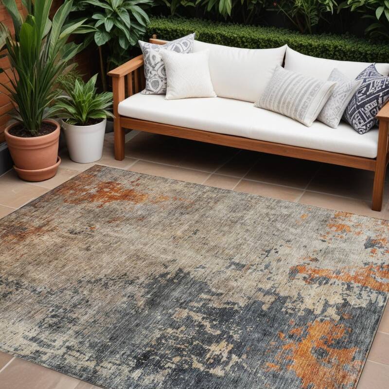 HomeRoots Abstract Transitional Rectangle Outdoor Rug - 10' X 14'