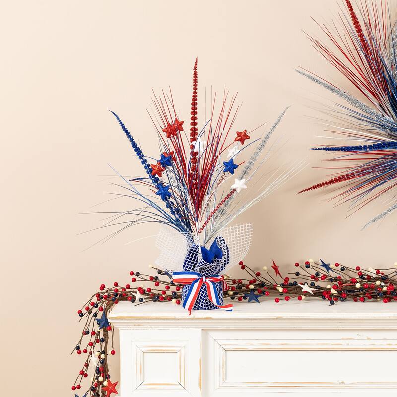 Glitzhome 21"H Patriotic/ Americana Stars and Heather Table Tree
