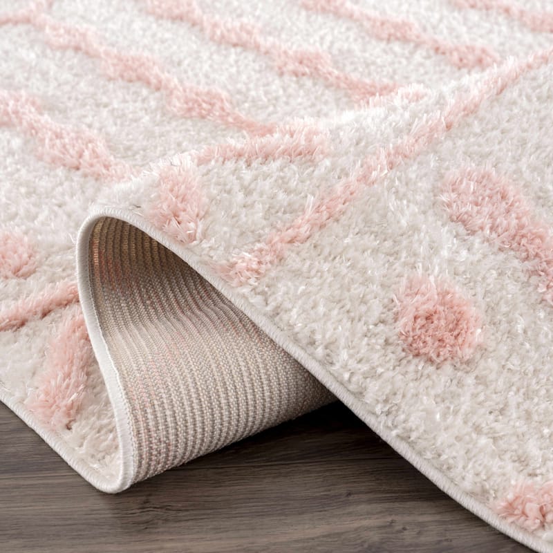 Tilos Moroccan Trellis Farmhouse Shag Area Rug
