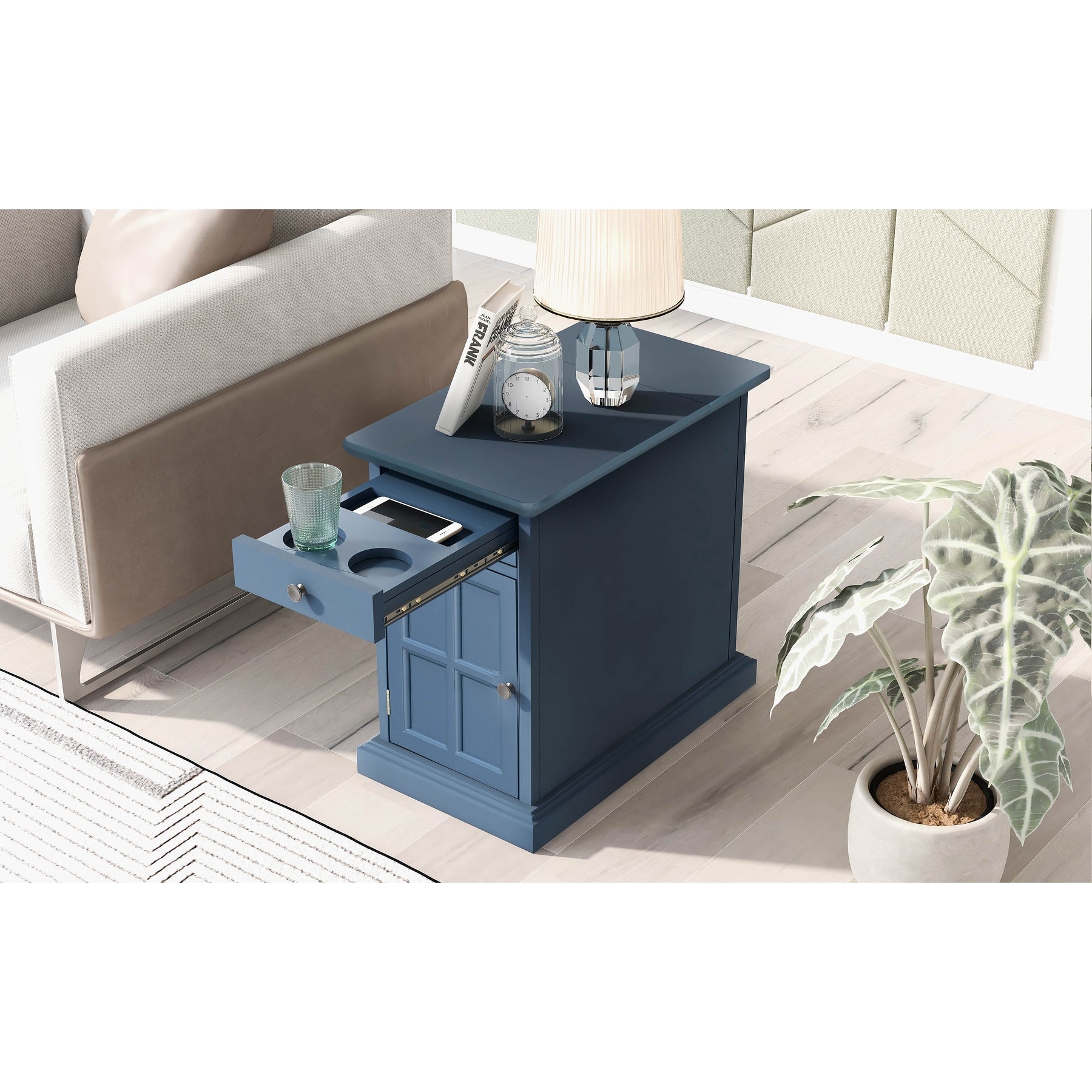 End tables top with cup holders