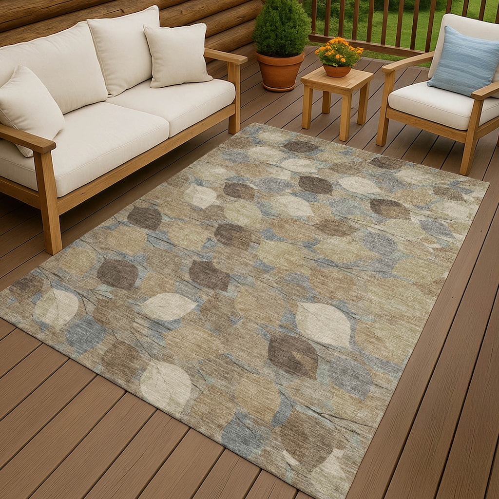 Machine Washable Indoor/ Outdoor Floral Mila Chantille Rug