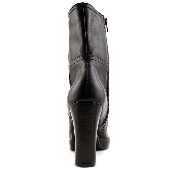 nine west leather ankle boots