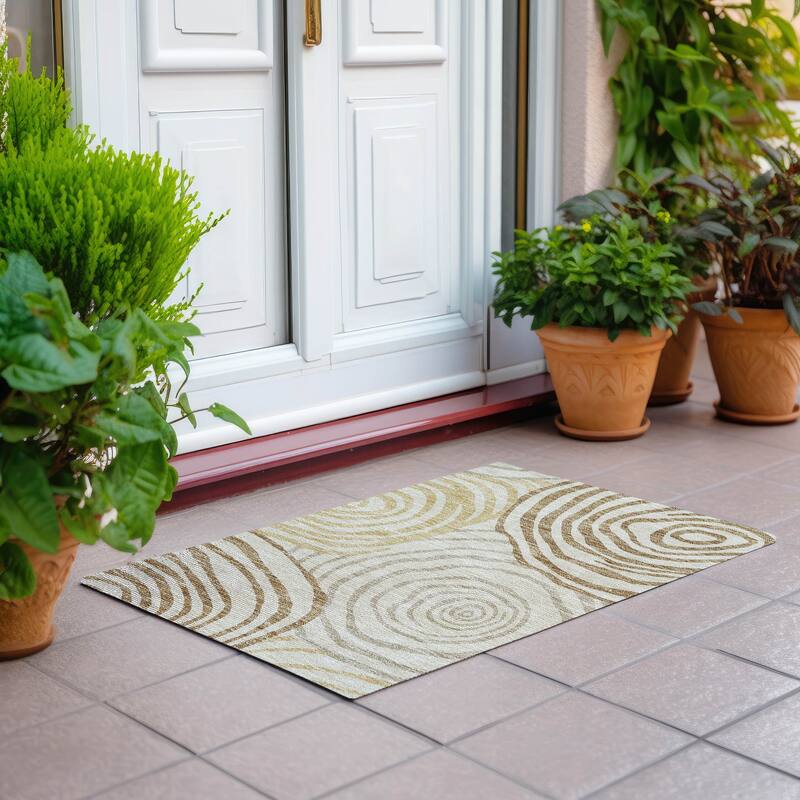 Machine Washable Indoor/ Outdoor Chantille Contemporary Dimensions Rug - Gold - 1'8" x 2'6"