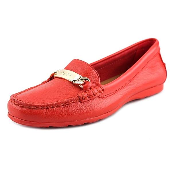 solid round toe leather flat loafer