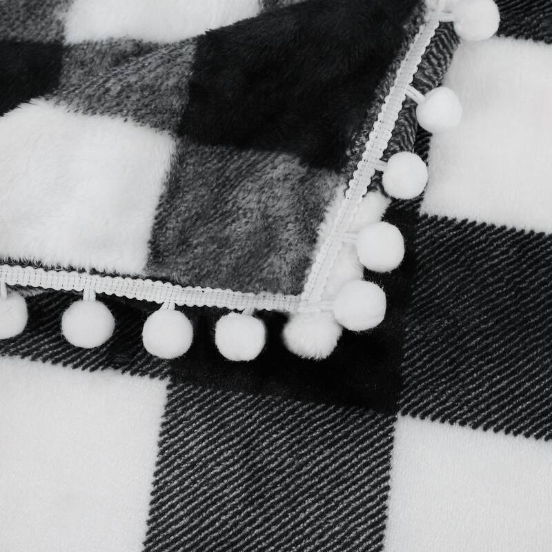 Buffalo Plaid Flannel Throw Blanket with Pom Poms Soft Plush Microfiber Blankets