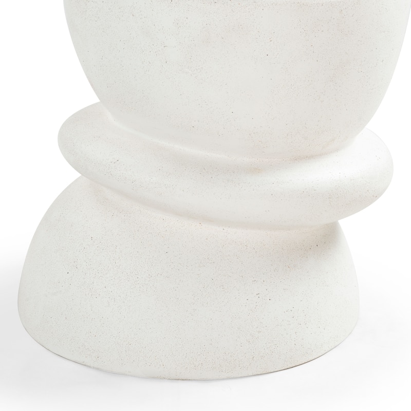 SAFAVIEH Couture Henrietta Concrete Accent Table - 20"W x 20"D x 18"H