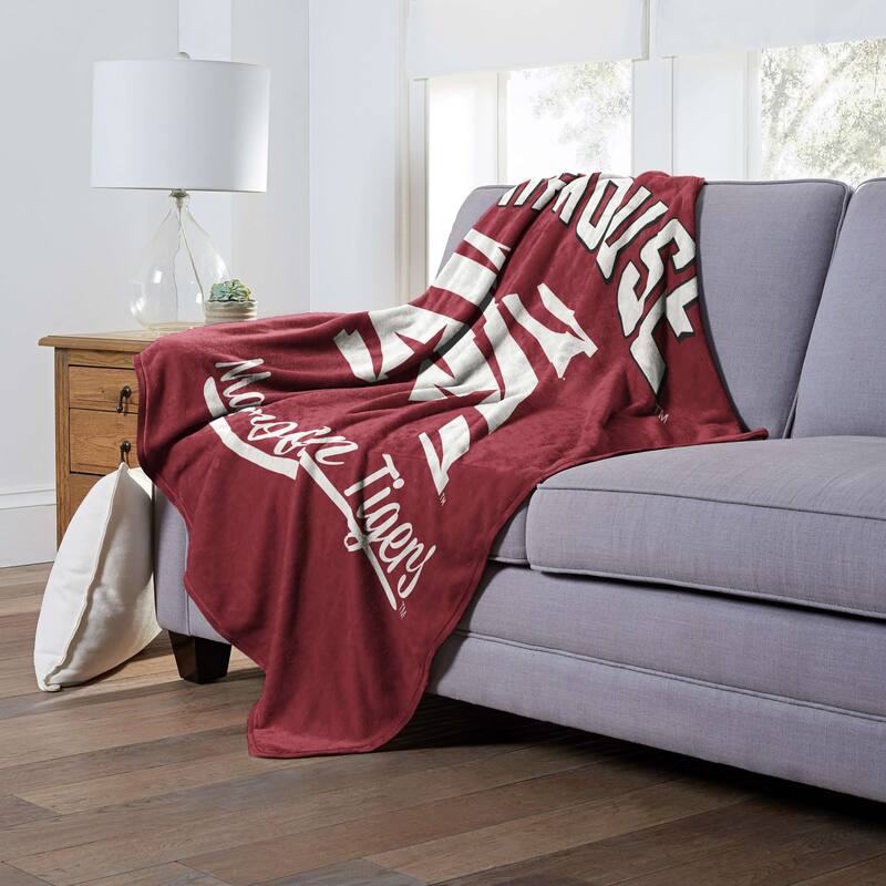 NCAA SIAC Alumni Silk Touch Throw Blanket