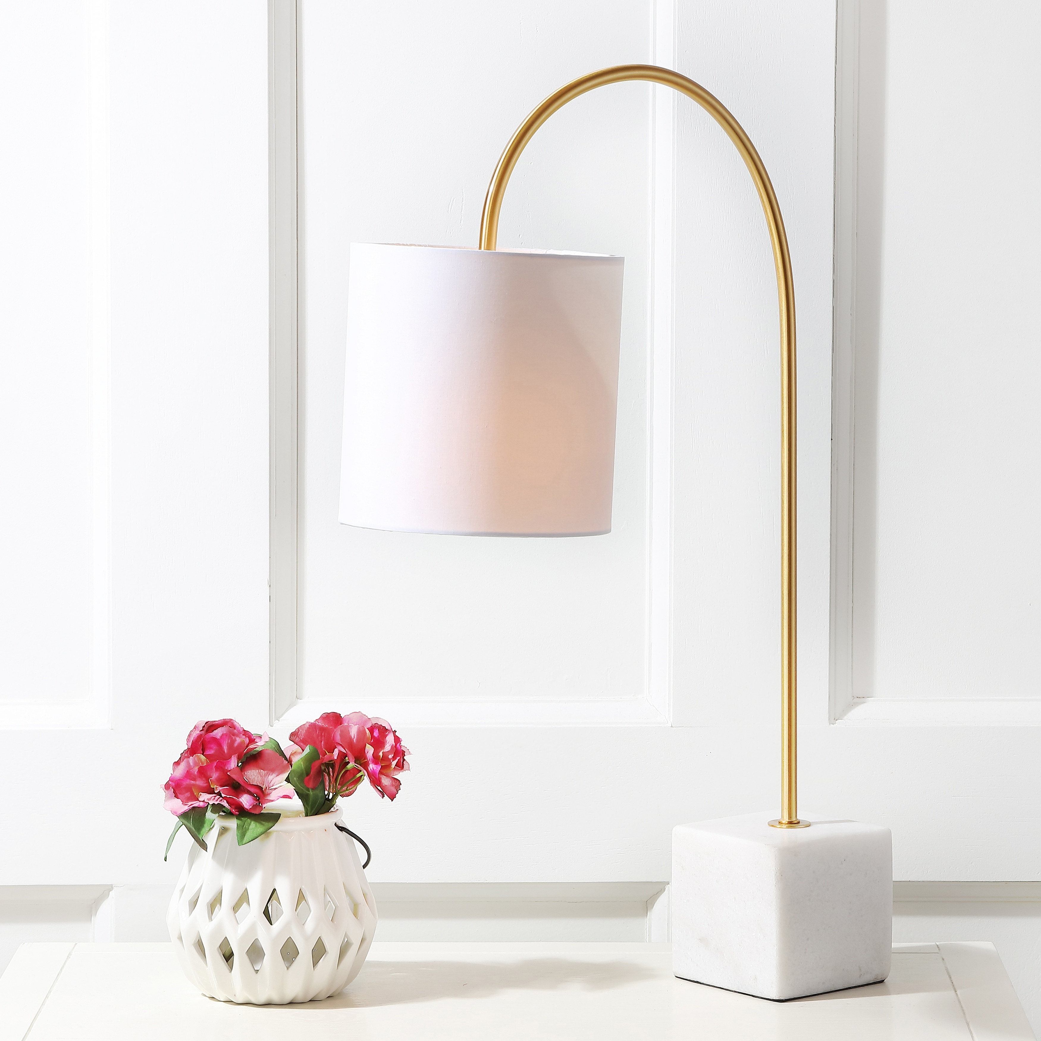 JONATHAN Y Jane 25" Marble/Brass LED Table Lamp