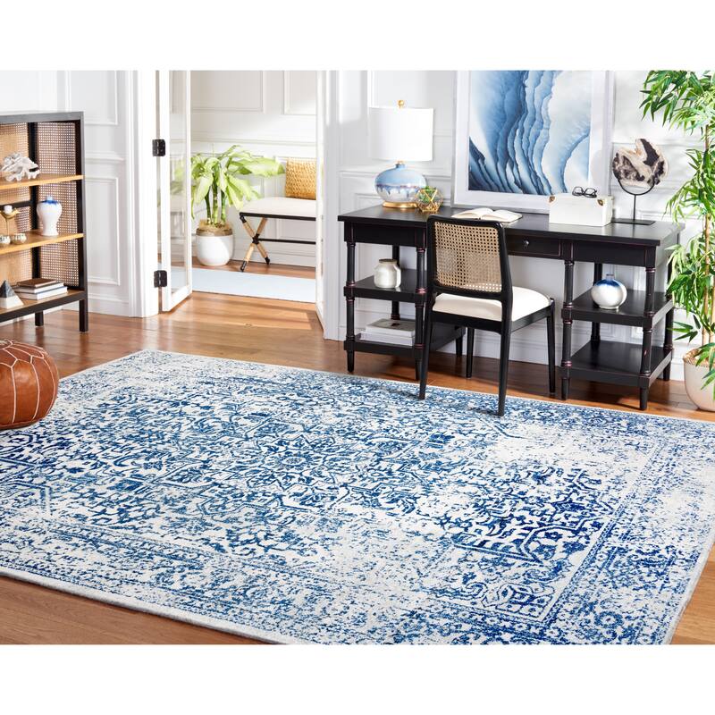 SAFAVIEH Evoke Quinn Vintage Distressed Rug