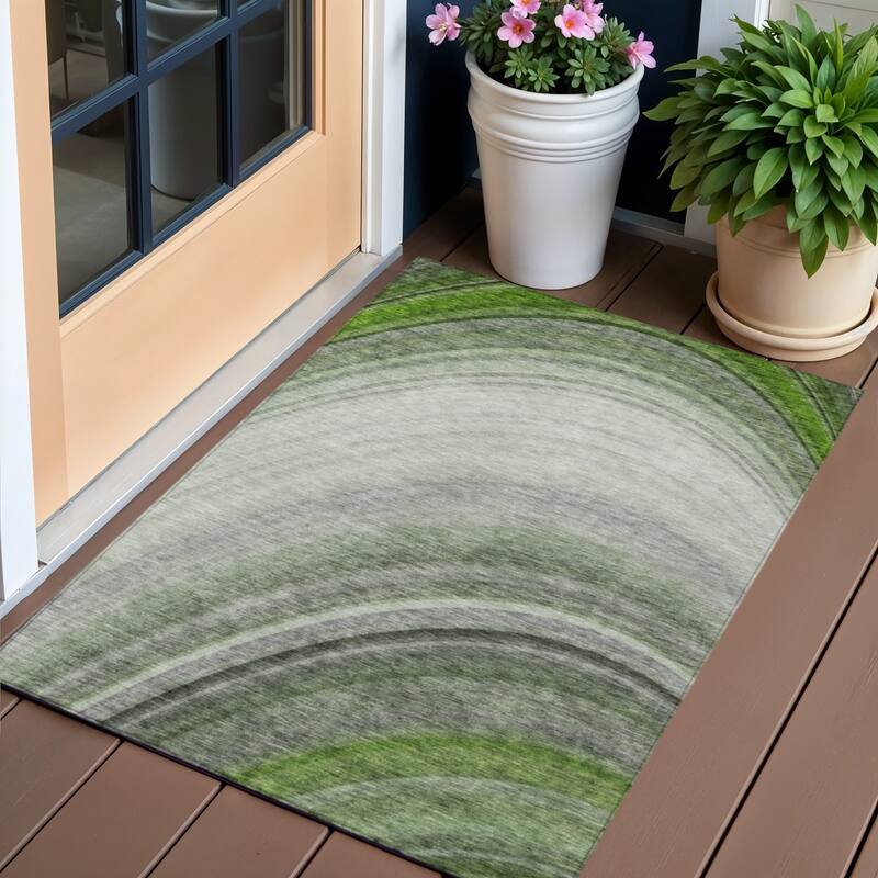 HomeRoots Abstract Transitional Rectangle Outdoor Rug - 3' x 5'