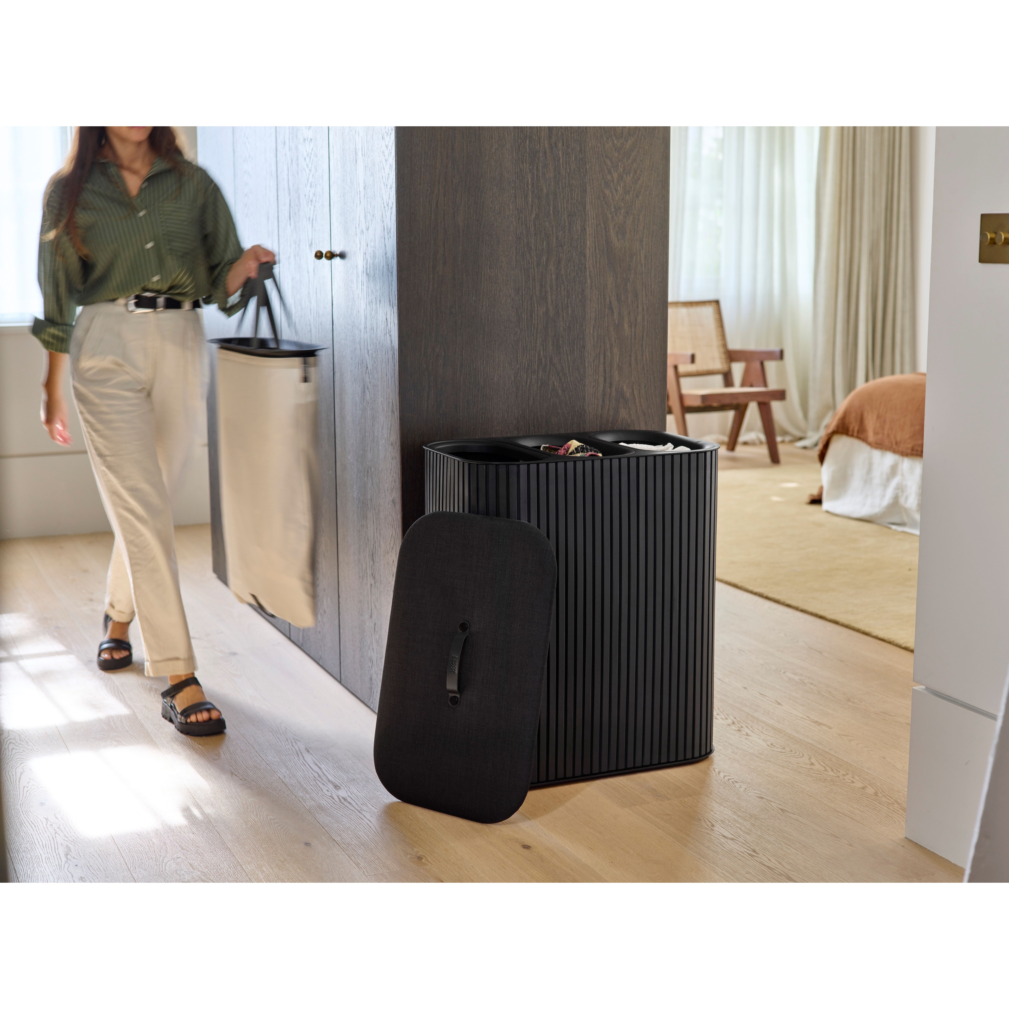 Joseph Joseph Tota Trio Luxe 90-liter Bamboo Laundry Separation