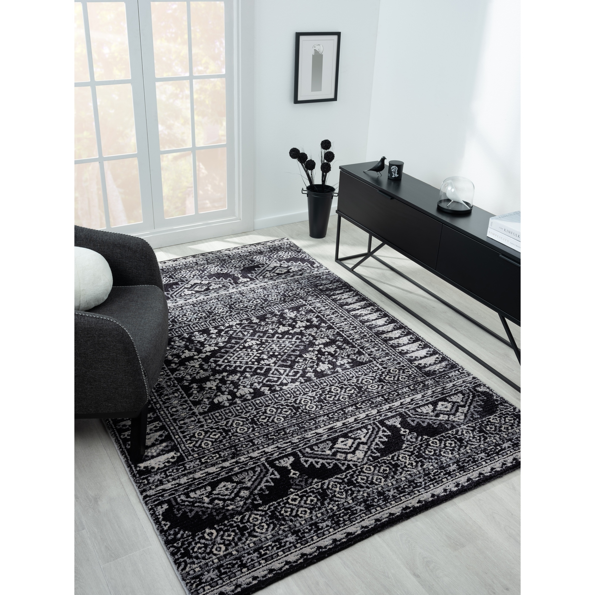MDA Rugs Bergamo Collection Black/Gray Tribal Design Transitional Area Rug