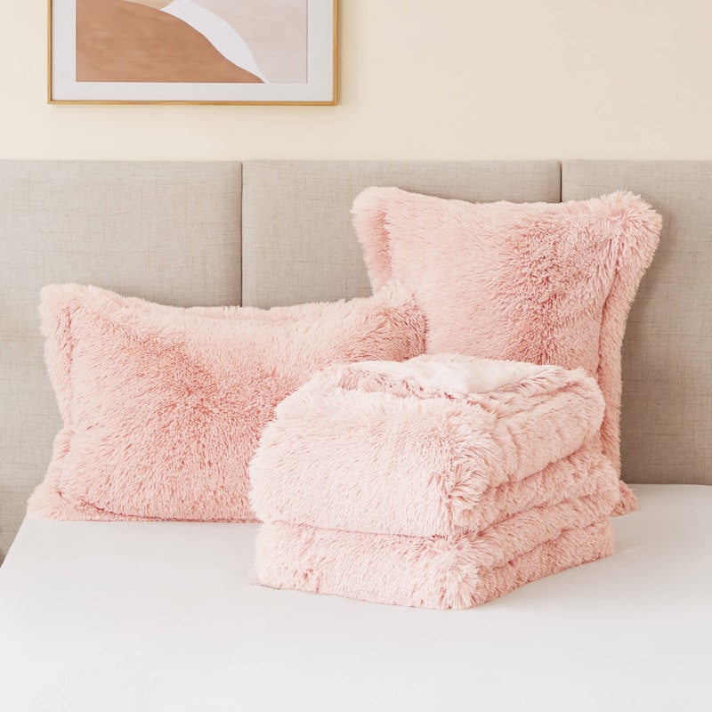 Intelligent Design Leena Shaggy Long Fur Comforter Mini Set
