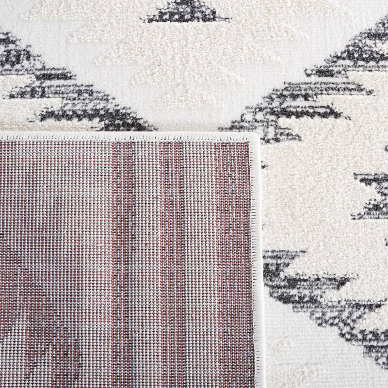 SAFAVIEH Alamo Ghica Rustic Boho Rug