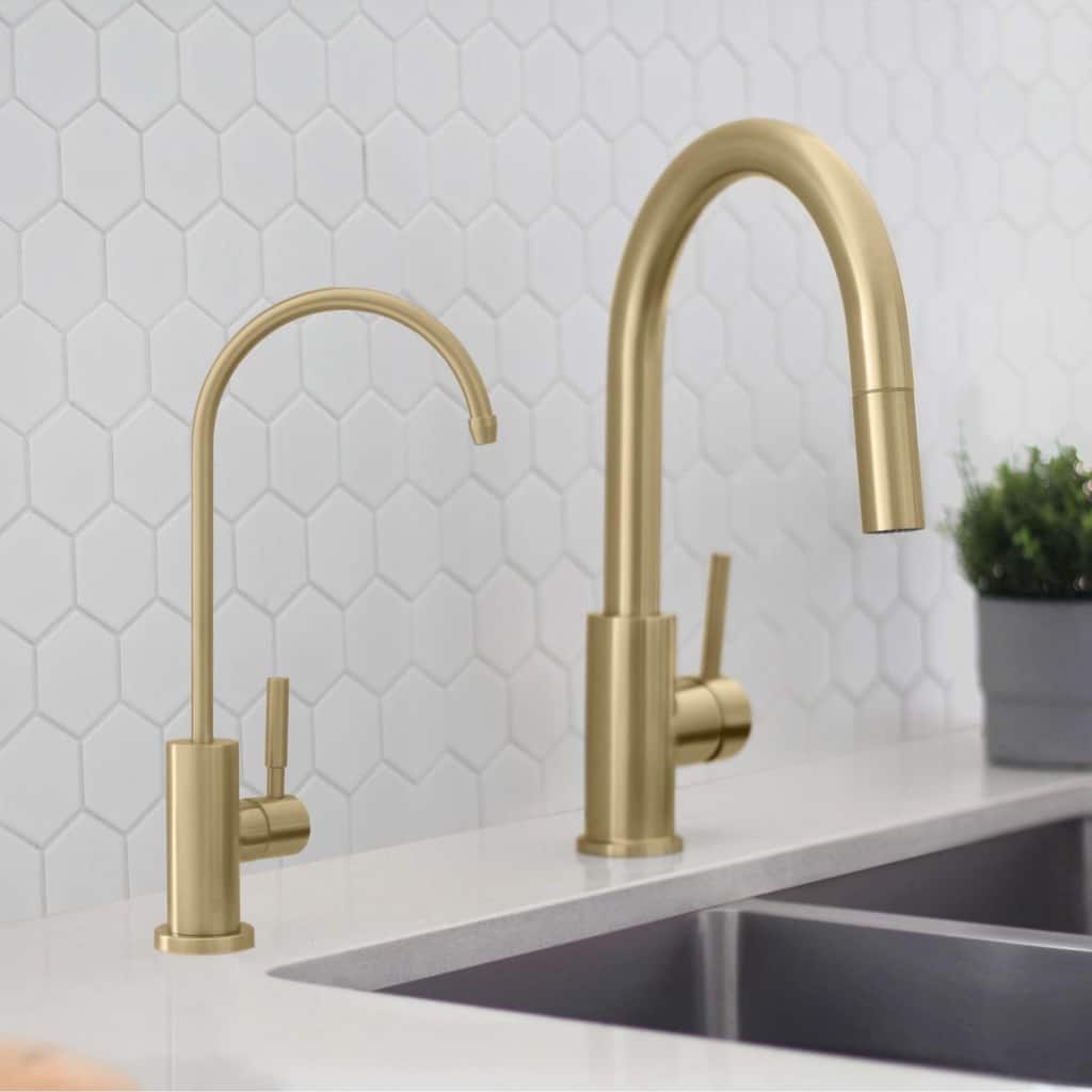 Single Handle Pull Down Kitchen Faucet with Cold Water Tap in Gold