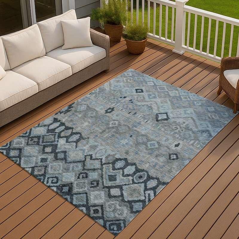 Machine Washable Indoor/ Outdoor Boho Moroccan Chantille Rug - Gray - 9' x 12'
