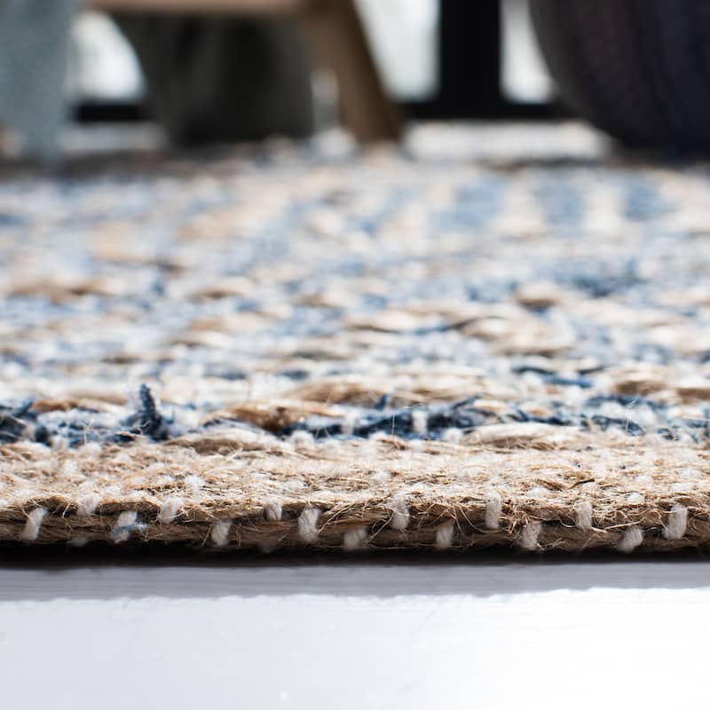 SAFAVIEH Handmade Cape Cod Coastal Jute Rug - 2' x 3' - Natural/Blue - Rectangle