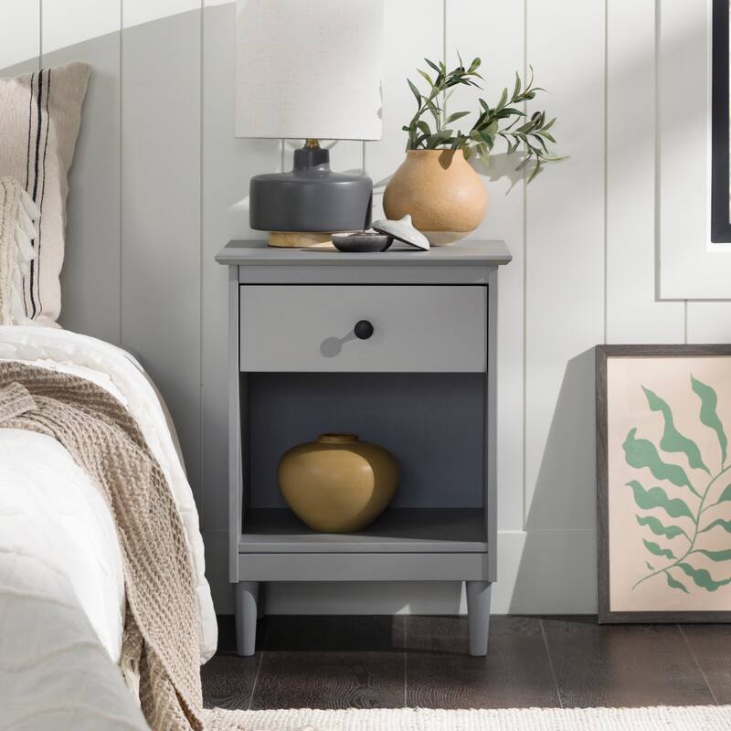 Walker Edison Bullrushes 1-drawer Solid Wood Nightstand