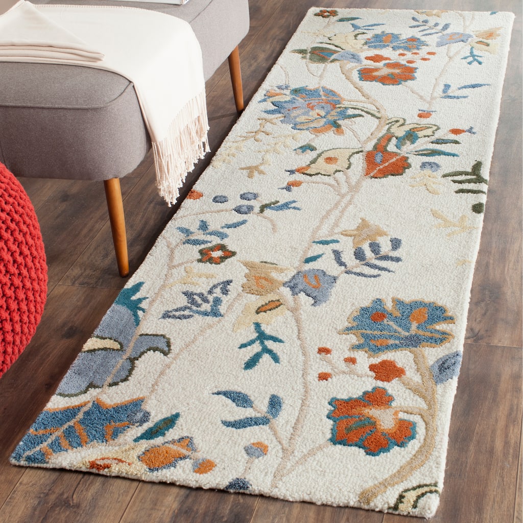 SAFAVIEH Handmade Blossom Philomina Modern Floral Wool Rug