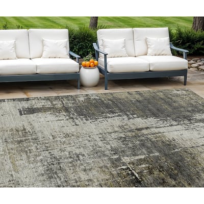 HomeRoots Abstract Transitional Rectangle Outdoor Rug
