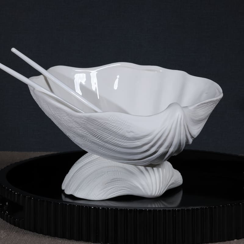 La Coquille Stoneware Clam Shell Bowl