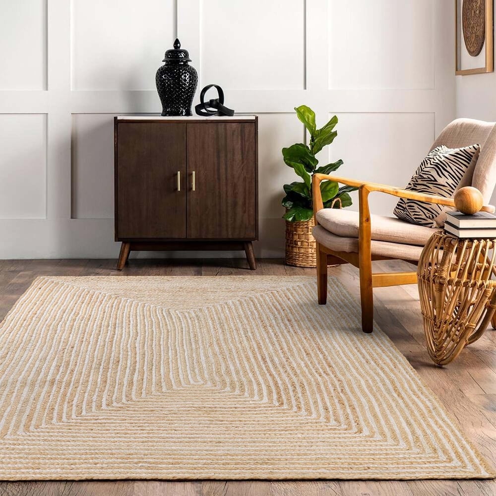 Superior Braided Jute Reversible Indoor/Outdoor Area Rug