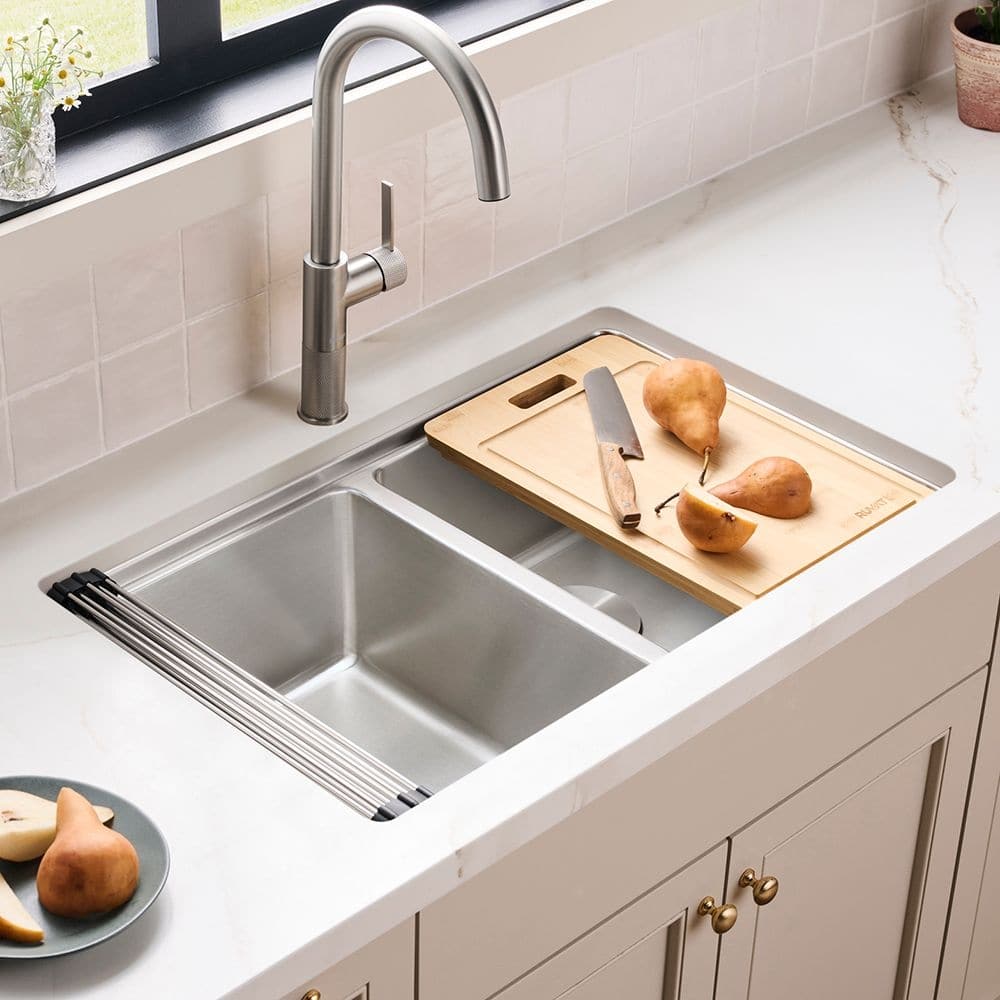 Ruvati 31-inch Undermount 50/50 Double Bowl Workstation 16 Gauge Stainless Steel Kitchen Sink – RVM5239