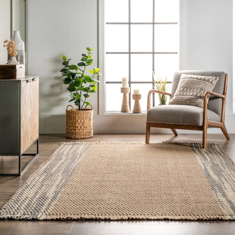 Nuloom Jada Casual Jute Tassel Area Rug