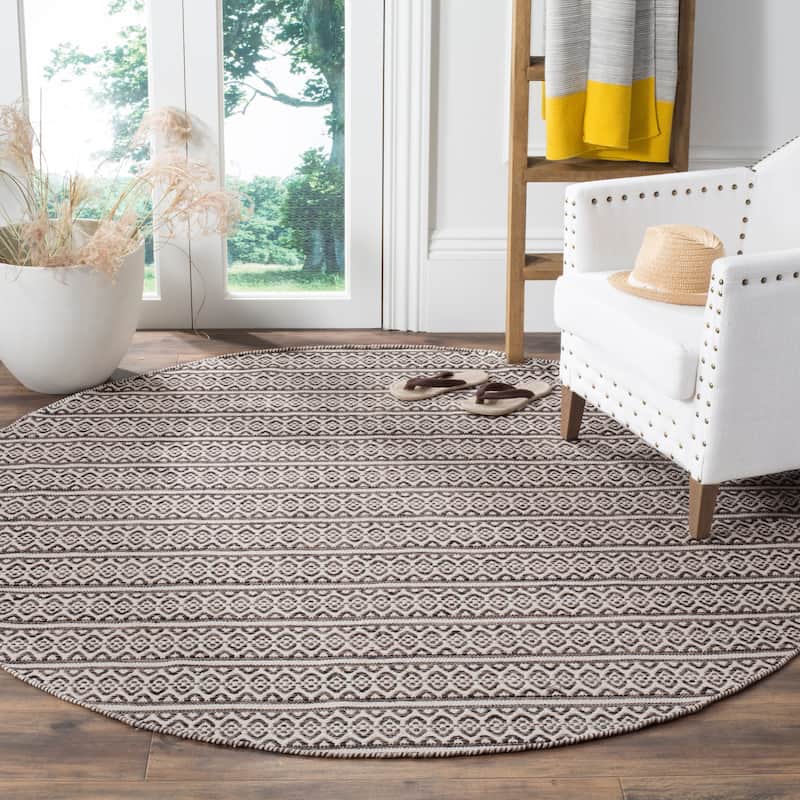 SAFAVIEH Handmade Flatweave Montauk Clayton Casual Cotton Rug - 6' Round - Ivory/Black