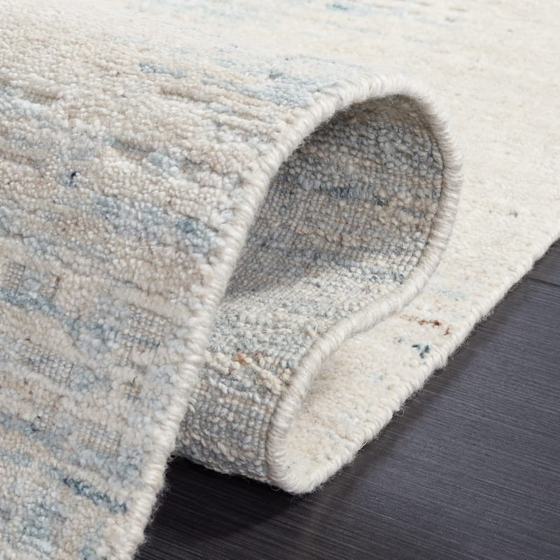 SAFAVIEH Handmade Mirage Blythe Modern Abstract Wool Rug