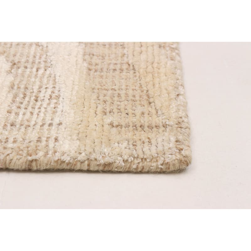 ECARPETGALLERY Hand-knotted Tangier Cream Viscose, Wool Rug - 5'1 x 8'0
