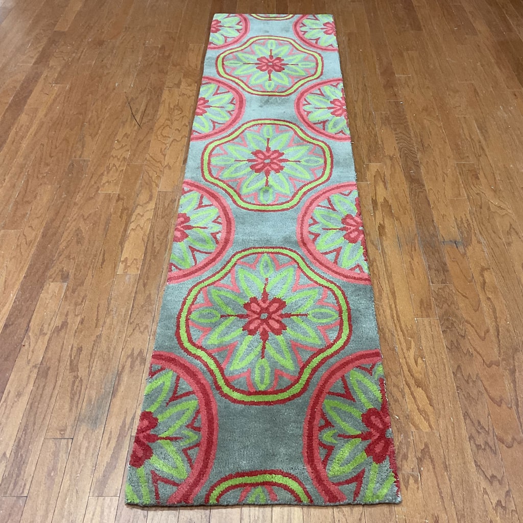 HERAT ORIENTAL Handmade Tibetan Wool Runner - 2'3 x 8'10