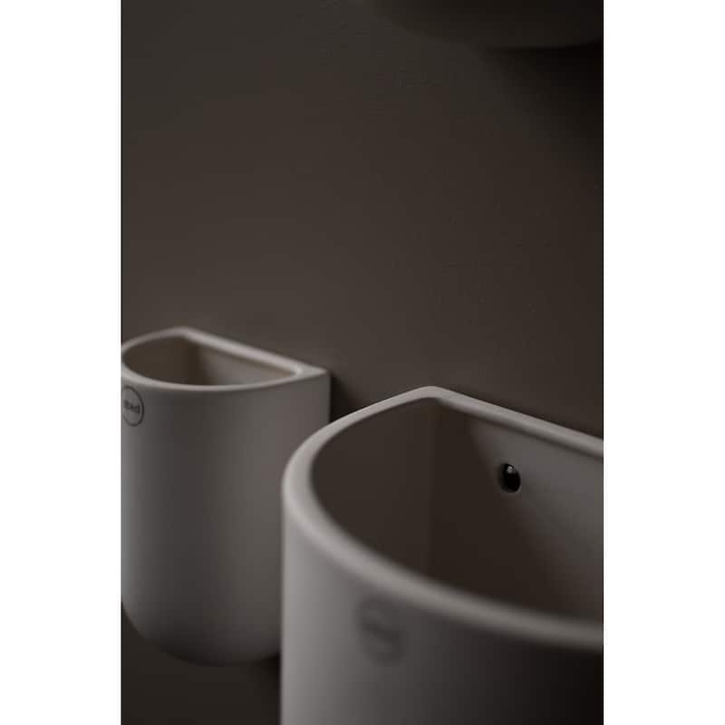 X-Lg. CUT Wall Planter White - White