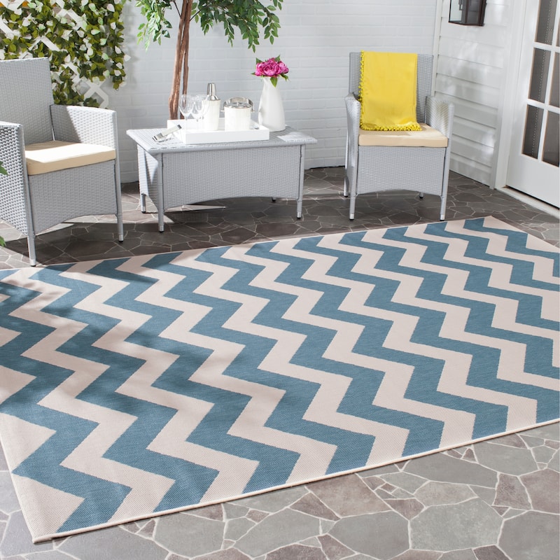SAFAVIEH Courtyard Joycelyn Indoor/ Outdoor Waterproof Patio Backyard Rug
