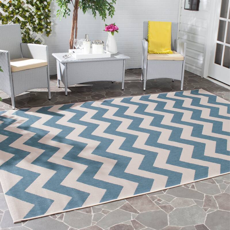 SAFAVIEH Courtyard Joycelyn Indoor/ Outdoor Waterproof Patio Backyard Rug - Blue/Beige - 5'3" x 7'7"