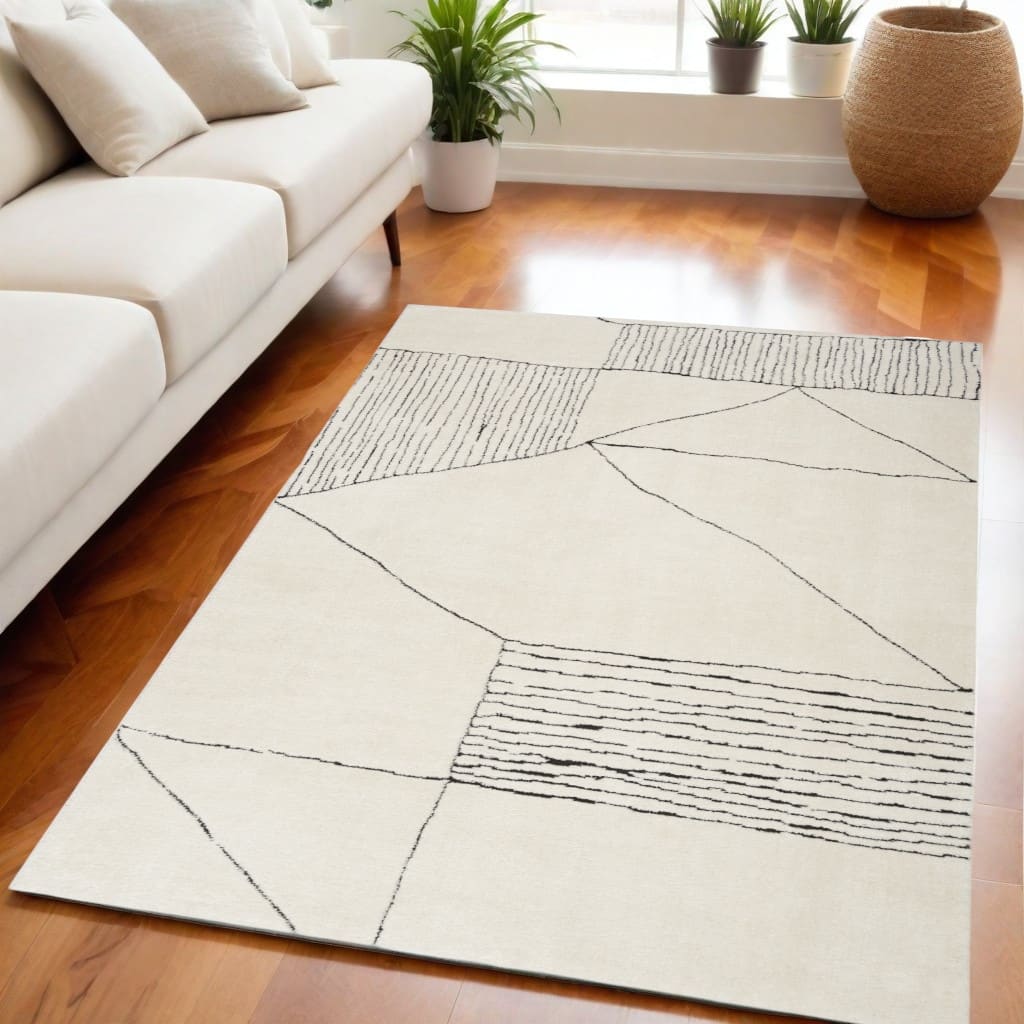 Power Loomed Geometric Modern Stain Resistant Area Rug - 84' X '63' X '0.63