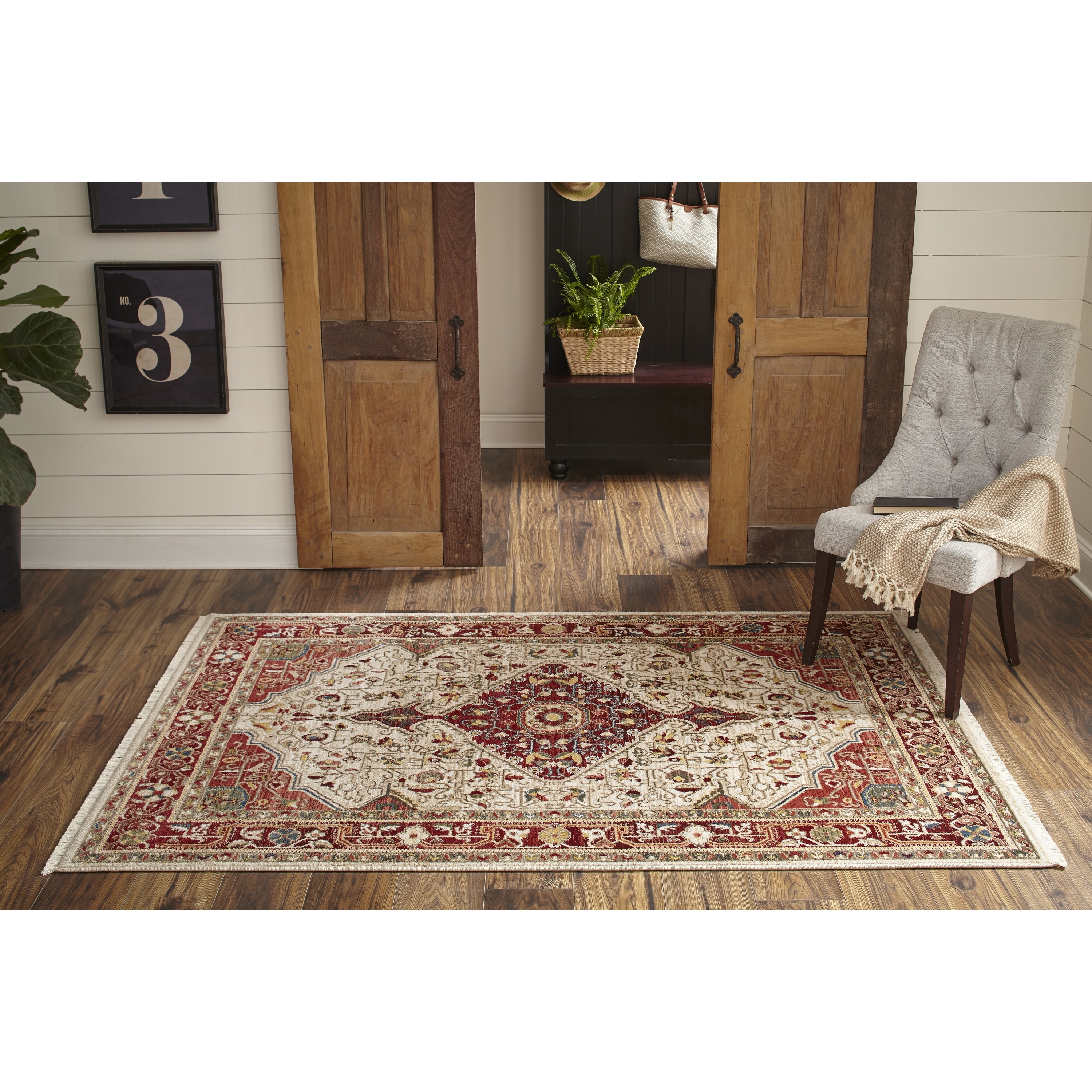 Momeni Lenox Traditional Medallion Area Rug