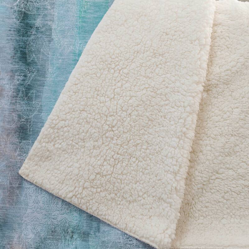 Premium Machine Washable Modern Imprints Sherpa Throw Blanket