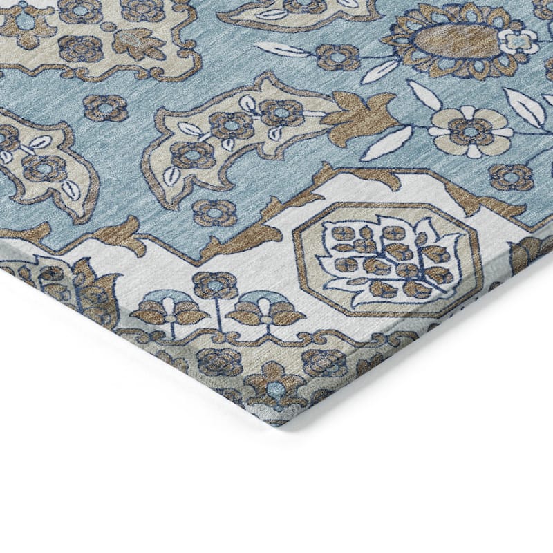 HomeRoots Medallion Traditional Rectangle Outdoor Rug