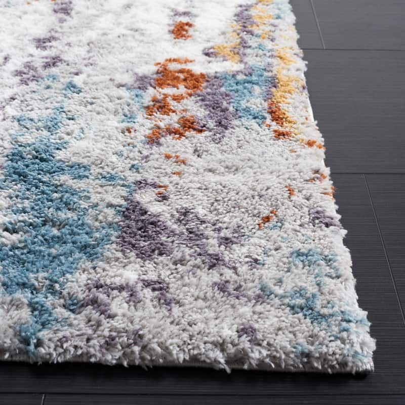 SAFAVIEH Berber Shag Mairi Rug