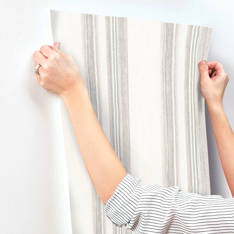 Loom Spun Grey Wallpaper