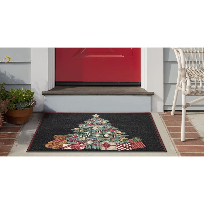 Liora Manne Esencia Oh Christmas Tree Indoor/Outdoor Mat - 2'5" x 3'11"