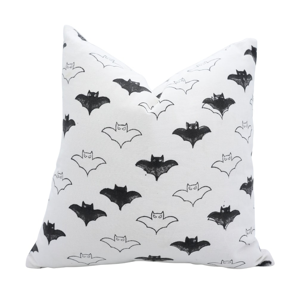 Fabdivine Home Decorative Accent Green Cotton Cushion Case Halloween, Skeleton