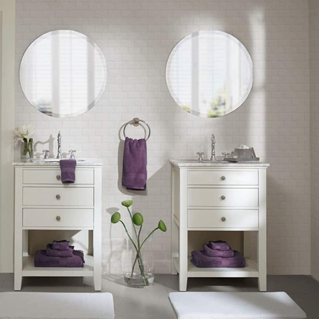One hundred percent Cotton 8 Piece Antimicrobial Towel Set