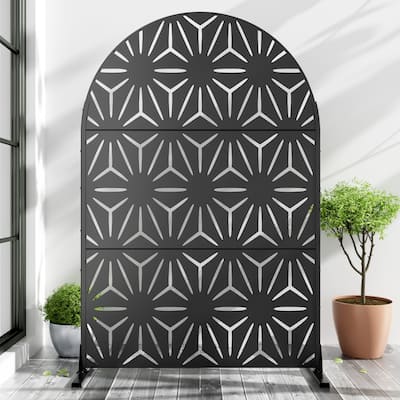 Dovelina 6ft.Outdoor Freestanding Metal Privacy Screen Decorative Garden Fence - 72"x47"